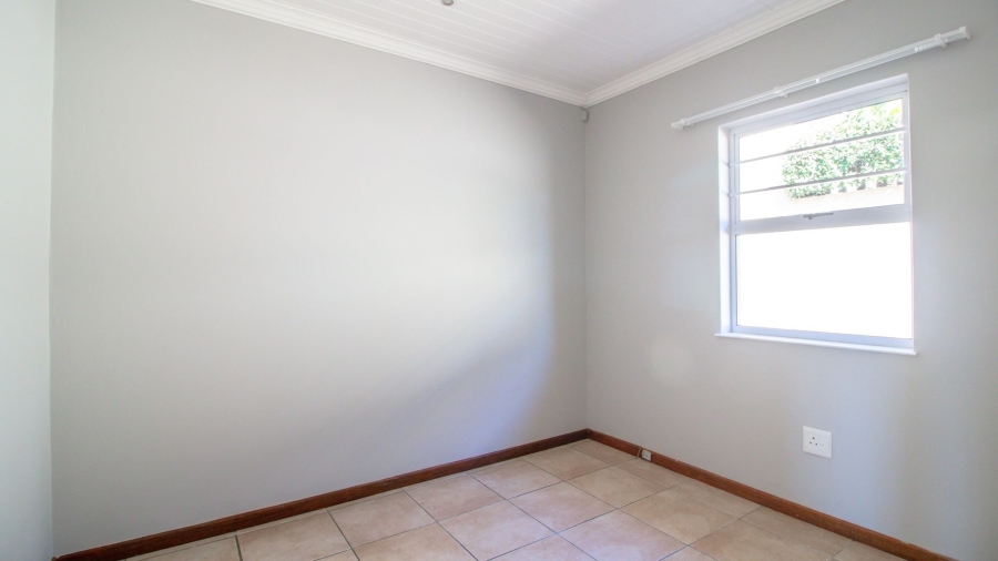 3 Bedroom Property for Sale in Beacon Bay North Eastern Cape